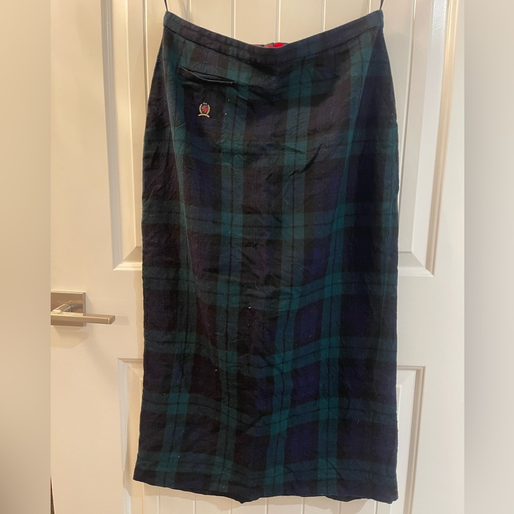 Tommy Hilfiger navy green tartan long skirt size 14